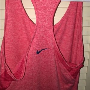 Athletic tank top
